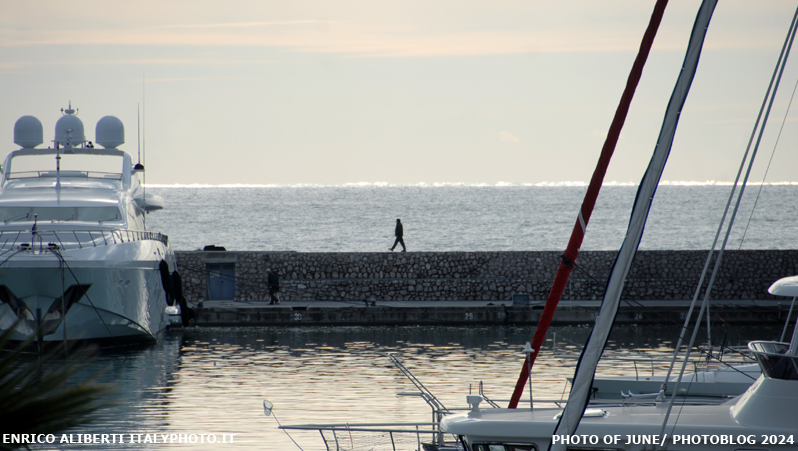 Sanremo / l'uomo al centro del mare dominato
